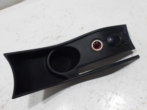 GNIAZO USB ZAPALNICZKI OSŁONA MASKOWNICA 9649644077 CITROEN C4 I F-VAT