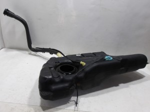 BAK ZBIORNIK PALIWA BENZYNA CITROEN C4 I 3D 2.0 16V F-VAT