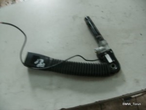 NAPINACZ PASÓW PRZÓD PRAWY BMW E60 E61