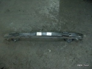 BELKA WZMOCNIENIE ZDERZAKA TYŁ BMW E87