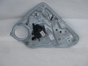 PODNOŚNIK MECHANIZM SZYB TYŁ PRAWY PASSAT B5 F-VAT
