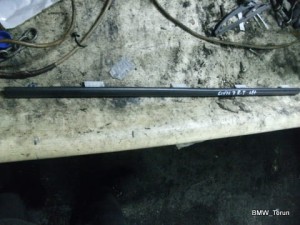 LISTWA ZGARNIĄCA TYŁ PRAWA CIVIC VII 01-05