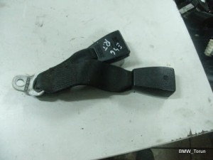 ZAPINKA ZATRZASK PASA TYŁ TYLNA SEDAN BMW E46