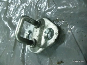 RYGIEL MOCOWANIE DRZWI CIVIC VII 01-05