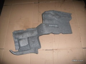 BOCZEK TAPICERKA BAGAŻNIKA PRAWY BMW E46 CABRIO