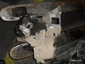 SKRZYNIA BIEGÓW MANUAL 2.5 V6 MONDEO MK3 F-VAT