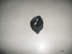 PRZEŁĄCZNIK ŚWIATEŁ BMW E36