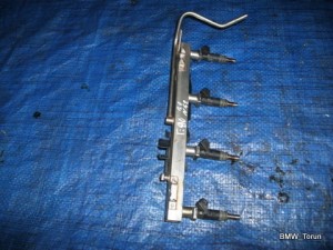LISTWA WTRYSKOWA WTRYSKI 1.8i 2.0i E87 E90 E91 E92