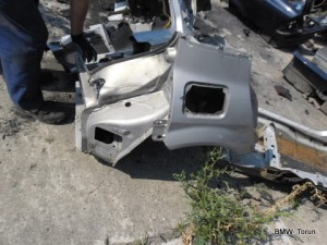 ĆWIARTKA TYŁ BŁOTNIK PRAWA MEGANE II