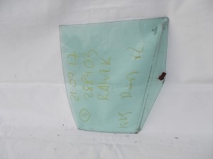 SZYBA BOCZNA DRZWI TYŁ PRAWA SEDAN E46 F-VAT