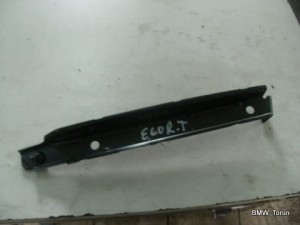 STELAŻ MOCOWANIE UCHWYT TYŁ PRAWY BMW E60 E61