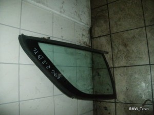 SZYBA KAROSERYJNA TYŁ LEWA BMW E36 KOMBI