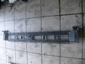 ŚLIZG WZMOCNIENIE ZDERZAKA TYŁ KOMBI MERCEDES W210