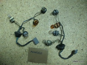 OPRAWKA WKŁAD LAMPY TYŁ KOMBI MONDEO MK3 03