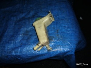 ZBIORNICZEK WSPOMAGANIA 1.6 1.8 PASSAT B5 AUDI A4