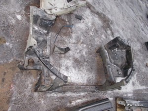 ĆWIARTKA PAS PRZÓD PRZEDNI AVENSIS T25 F-VAT