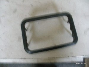 OSŁONA MASKOWNICA RAMKA MERCEDES E W210
