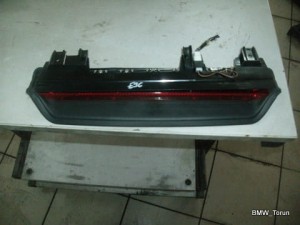 ŚWIATŁO TRZECIE LAMPA STOP STOPU E36 KOMBI