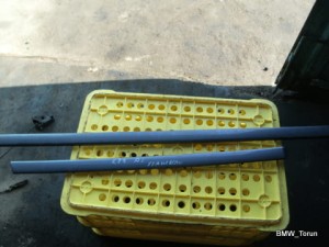 LISTWA DRZWI PRZÓD PRAWA BMW E39 LIFT