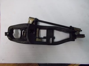 PODSTAWA MOCOWANIE KLAMKA PRAWA E46 COUPE