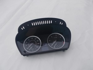 LICZNIK ZEGARY DIESEL AUTOMAT E61 E60 F-VAT