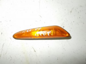 KIERUNKOWSKAZ MIGACZ PRAWY LIFT E46 F-VAT