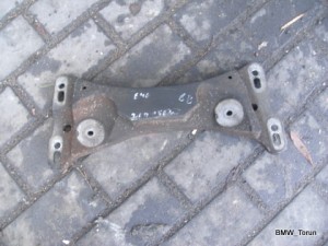 ŁAPA PODPORA SKRZYNI 2.0D 150KM 6 BIEGÓW BMW E46