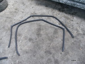 USZCZELKA SZYBY DRZWI TYŁ KOMBI LEWA V40 S40