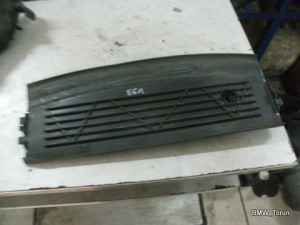 OSŁONA MASKOWNICA 2.5i 3.0i BMW E60 E61