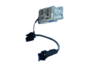 MODUŁ WZMACNIACZ ANTENY RADIA BMW E38 E39