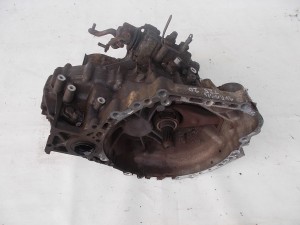 SKRZYNIA BIEGÓW 2.0 VVTI AVENSIS T25 F-VAT