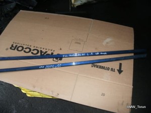 LISTWA BOCZNA DRZWI PRAWA BMW E46 COUPE MYSTICBLAU