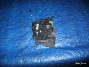 ZAMEK DRZWI TYŁ PRAWY BMW E90 E91