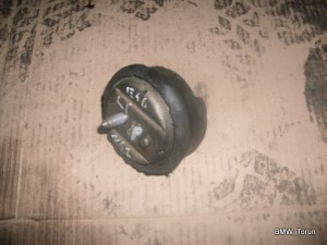 PODUSZKA SILNIKA BMW E46 LIFT 1.8 2.0 N42