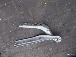 ZAWIAS MASKI LEWY EZRC 407 F-VAT