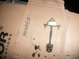 OGRANICZNIK DRZWI TYŁ PRAWY MONDEO MK3