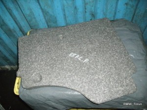 STYROPIAN OSŁONA TAPICERKA LEWA BMW E87