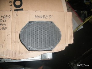 GŁOŚNIK TYŁ TYLNY LEWY MONDEO MK3