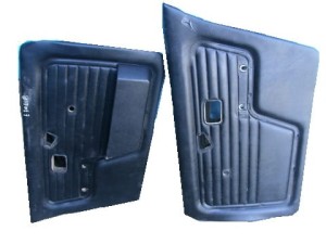 TAPICERKA BOCZEK DRZWI PRZÓD PRAWY BMW E30 SEDAN