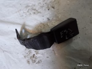 ZAPINKA ZATRZASK PASA TYŁ LEWA E92 E93 F-VAT