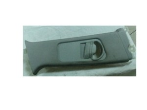 OSŁONA MASKOWNICA SŁUPKA ŚRODKOWEGO P COMPACT E46