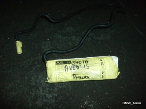 PODUSZKA AIRBAG FOTELA PRAWA AVENSIS II T25