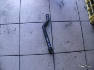 WĄZ PRZEWÓD RURA WODY BMW E39 3.0D