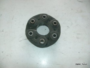 GUMA ŁĄCZNIK WAŁU SKRZYNI MERCEDES W210 3.2 CDI