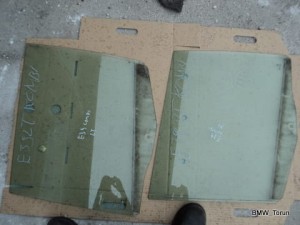 SZYBA BOCZNA DRZWI TYŁ PRAWA BMW E39 KOMBI