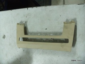 RAMKA MOCOWANIE OSŁONA NAVI RADIA BMW E60 E61