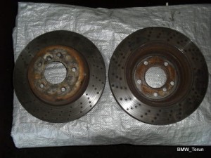 TARCZA HAMULCOWA TYŁ NAWIERCANA E61 E60 F-VAT