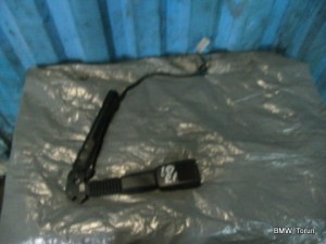 NAPINACZ PASA PASÓW PRZÓD PRAWY BMW 1 E87