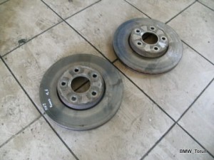 TARCZA HAMULCOWA PRZÓD FOCUS MK2