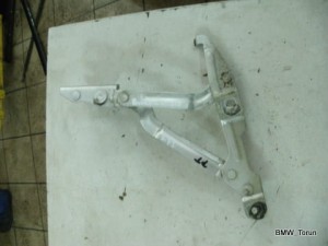 ZAWIAS TYŁ PRAWY KLAPY SEDAN VW PASSAT B5 FL
